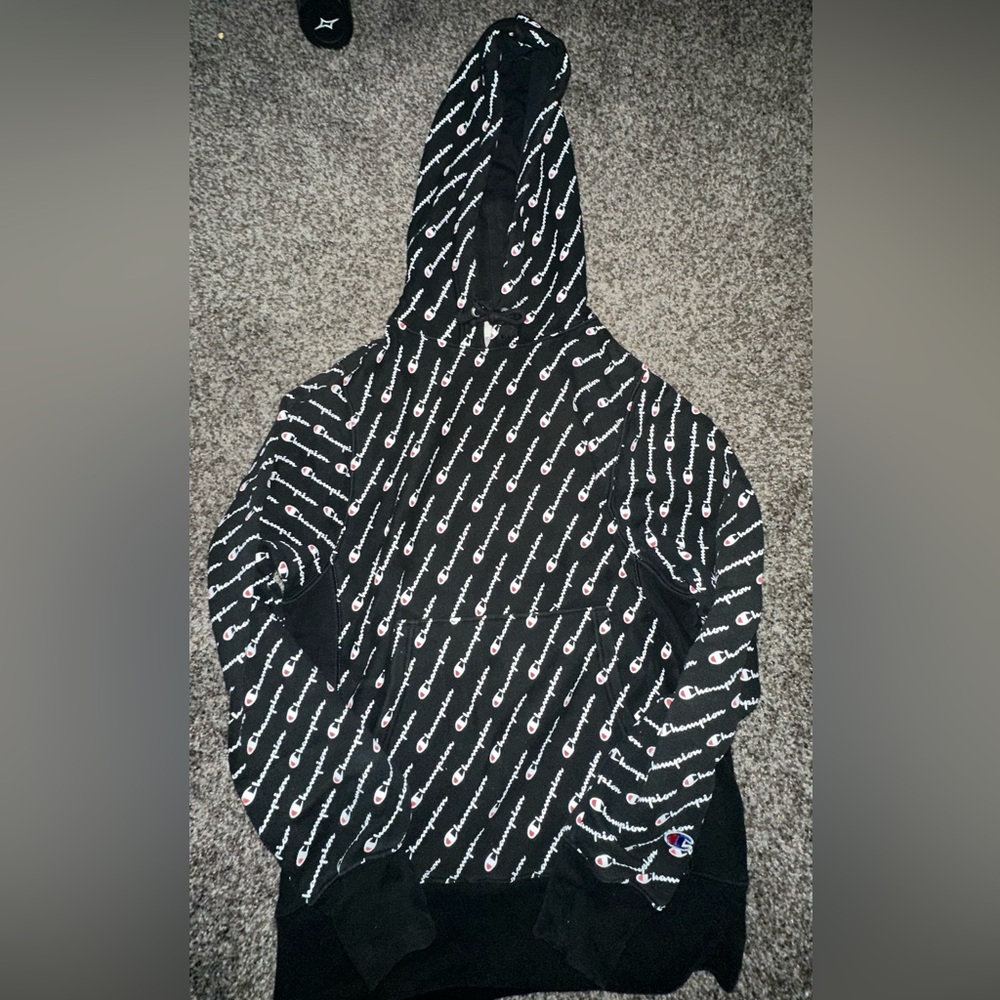 Black champion hoodie